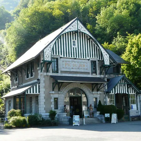 - Restaurant - Bar Saint Avit L Des Tchoumjeu 호텔
